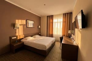 Александровский 7