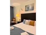Alex Hotel 19