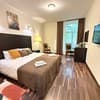 Alex Hotel 24-25/51