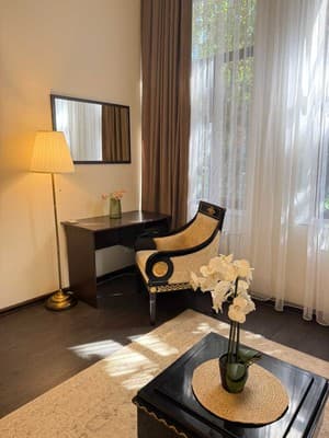 Alex Hotel 42