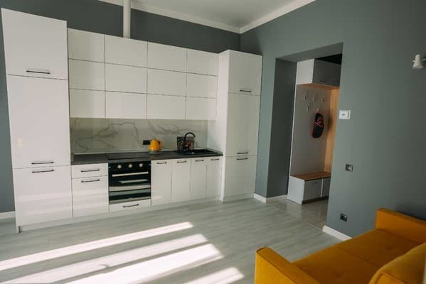 Apart Flat 4