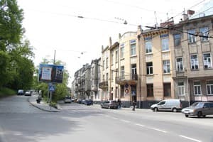 Apartment on Rustaveli 16