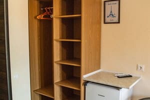 Готель Апельсин. Стандарт тримісний з балконом 2