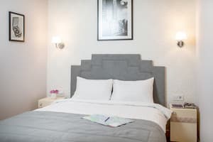 Art Deco Central Rooms 7