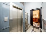 Art Deco Central Rooms 14