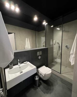 Atmosfera Hotel 33