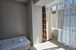 Біля Замку 24