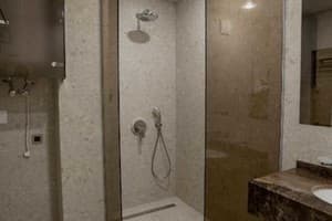Готель Blue Mare Residence. Люкс двомісний з видом на сад 15