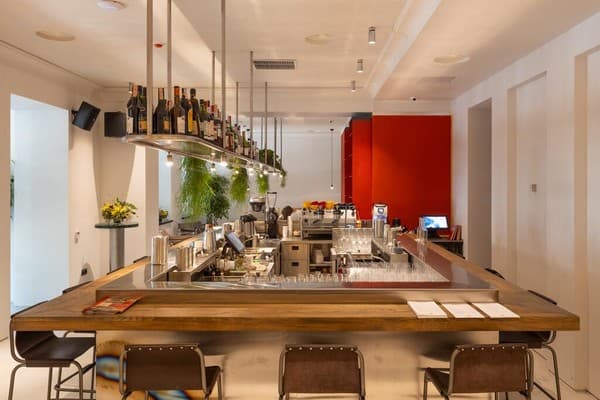 Brik Hotel 22