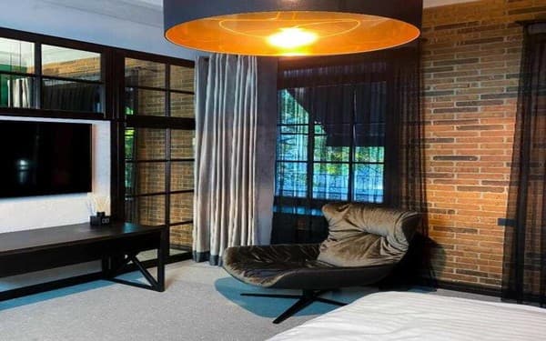 Brik Hotel 25