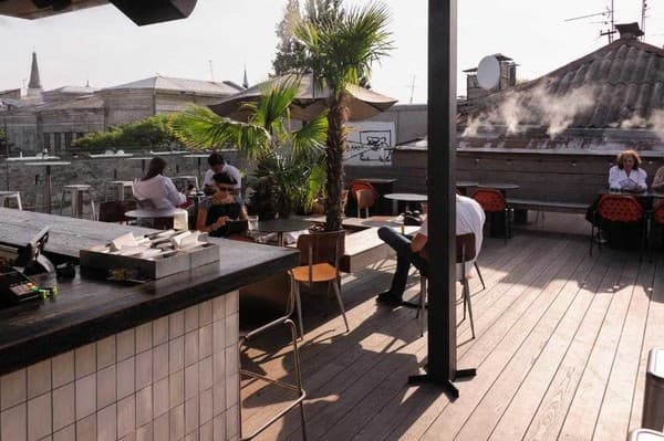 Brik Hotel 4
