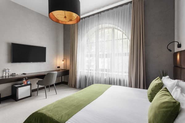 Brik Hotel 18