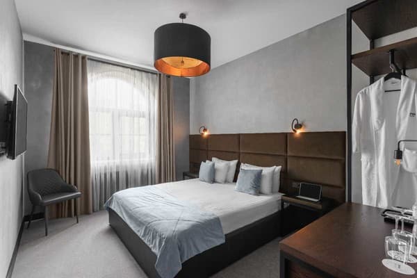 Brik Hotel 27