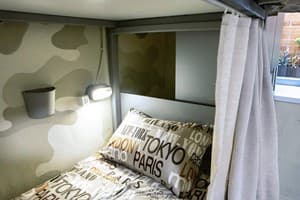 Хостел Bunker Hostel. Место в мужском 12-местном номере  4