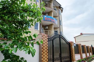 Отель Буревестник 411А