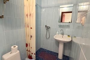 Готель Буревісник 411А. Двомісний 2