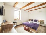 Coin Hotel  17