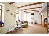 Coin Hotel  23