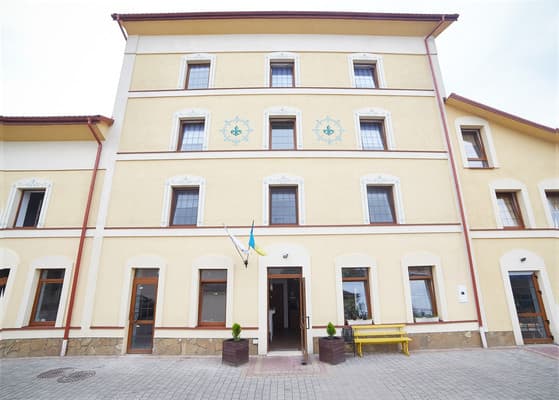 Coin Hotel  28