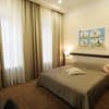 Donald hotel 4-5/10