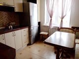 Двокімнатна в Затоці 8