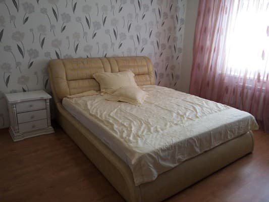 Двокімнатна в Затоці 12