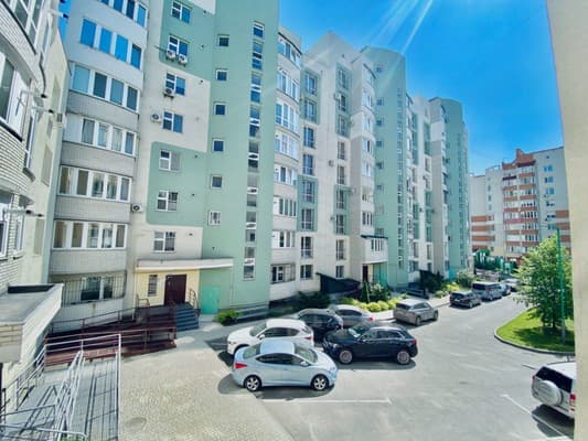 Эксклюзивная трехкомнатная квартира в центре, ТЦ "Подолье Сити" 23