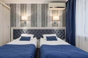 Отель Евроотель. Стандарт двухместный з двома ліжками 2