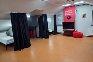 Хостел Fire Station Hostel. Место в общем 6-местном номере  1