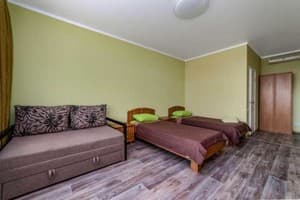 Готель Green hotel-club. Стандарт тримісний  3