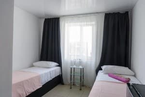 Готель Happy Land Hotel . Стандарт 4-місний 2