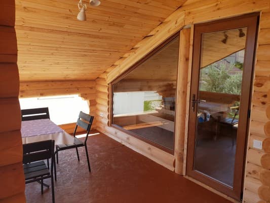Holz House 2