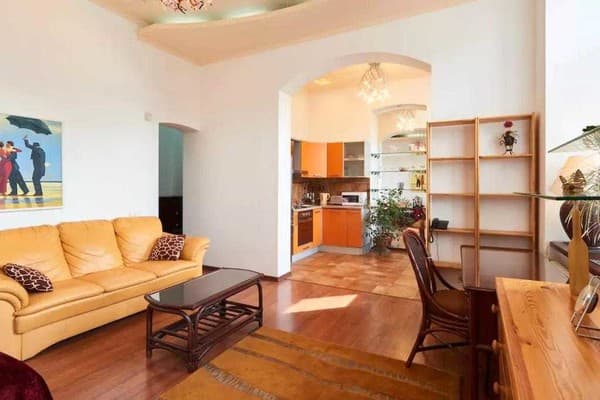 Home Hotel ул. Хорива, 15/8 3