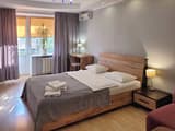 Home Hotel вул. Мала Житомирська, 10-1 1