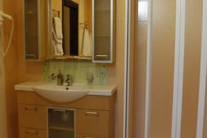 Гостинично-ресторанный комплекс Коляда. Коттедж 8-местный  2