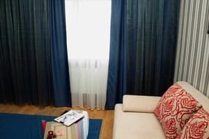 Леон + колыба 9