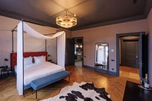 Бутик-отель Lion's Castle. Люкс двухместный Замок 1