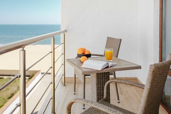 Lucky Residence 6