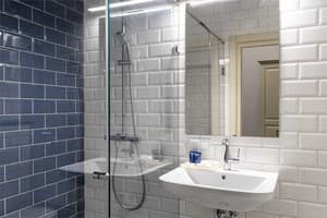 Апарт-отель Metro Hotel Apartments. Улучшенный двухместный 1 этаж 4