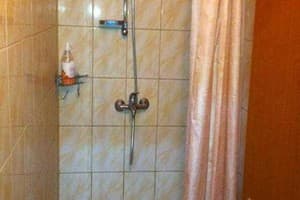 Молодіжний  8
