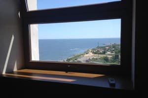 На берегу моря 2