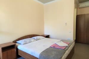 Готельно-ресторанний комплекс OSTRIV. Делюкс двомісний в новому копрусі 2