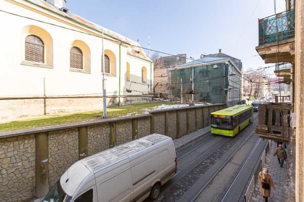 Oberig в центре ул. Ивана Гонты 4 22