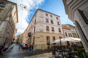 Optima Collection Медиваль Львов 3