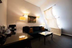 Отель Optima Collection Медиваль Львов. Люкс двухместный  5