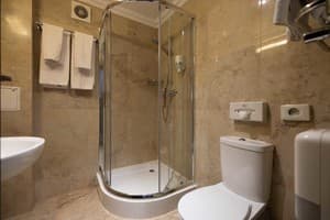 Отель Optima Collection Медиваль Львов. Полулюкс двухместный  8