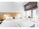 Orange Hotel 1
