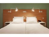 Orange Hotel 7