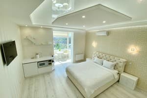 Квартира Панорамные SKY HOUSE в ЖК "Набережный квартал" Бесключевой доступ!. Апартаменты двухместный  5