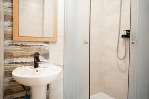 Отель Paradise. Полулюкс 4-местный  7